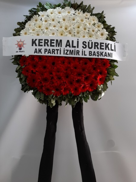 kırmız beyaz cenaze  çelenkği